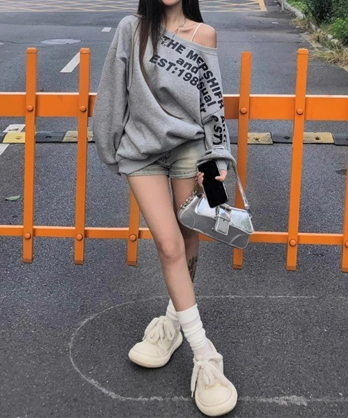 Ritomo De Ricco tシャツ オフショルダースウェットグラフィックPO