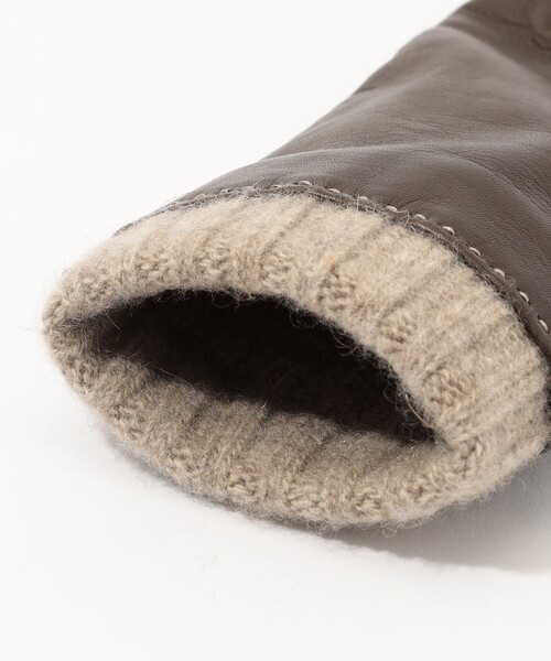 大値下げ！【未使用新品】TOMORROWLAND　山羊皮手袋 大値下げ！【未使用新品】TOMORROWLAND 山羊皮手袋 大値下げ！【未使用