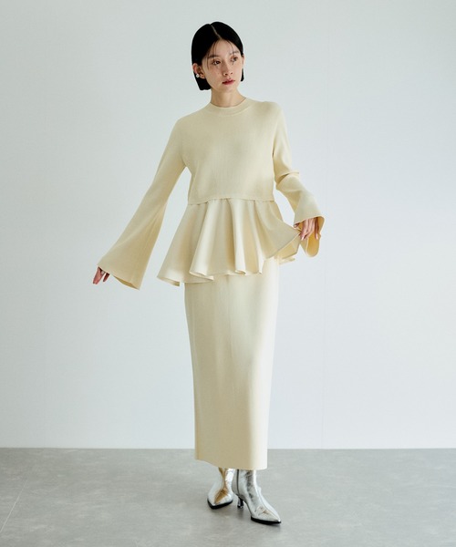 ADAM ET ROPE' ペプラムコンビニットワンピース オフホワイト ADAM ET ROPE'（アダムエロペ） ワンピース 「再入荷