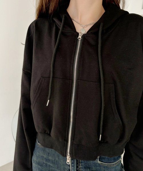 Ada. パーカー クロップド ジップアップ パーカー レディース