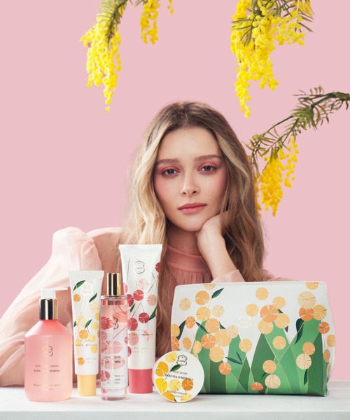 LALINE ラリン　ハンドクリーム & ヘア＆ボディミスト セット　新品未使用 Laline（ラリン） ボディクリーム ヘア＆ボディミスト サクラ＆ミモザ