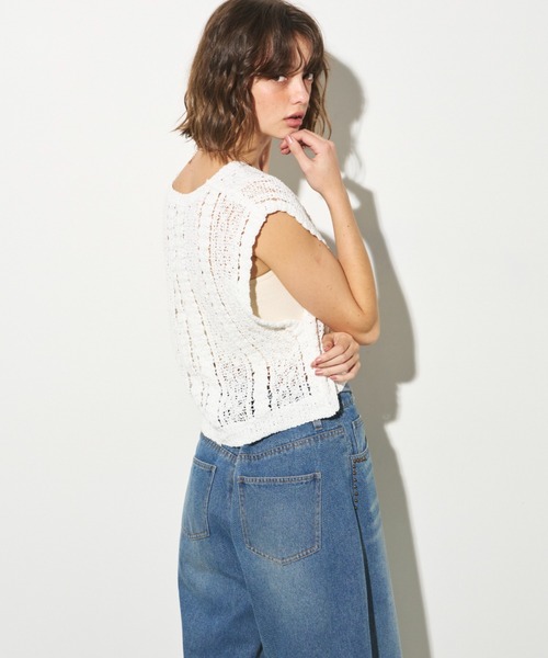 最終値下げ中♡SENEE セニー　完売品　クロップドスリットスリーブニット cropped sheer cardigan（クロップドシアーカーディガン