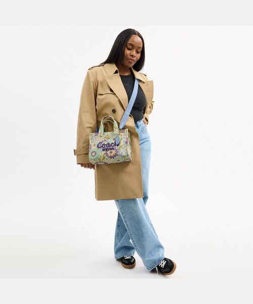 COACH 花柄ピンクレザートートバッグ　3点セット コーチ 花柄 バッグ（レディーストートバッグ）｜バッグ