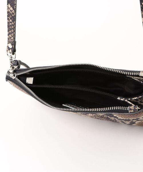 ハンドバッグ 「RIPANI」パイソン型押しレザーハンドバッグ(Q56461)の画像