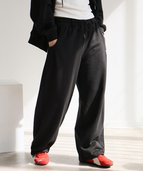 THRASHER（スラッシャー） ワイドパンツ スウェットパンツ ジャージ