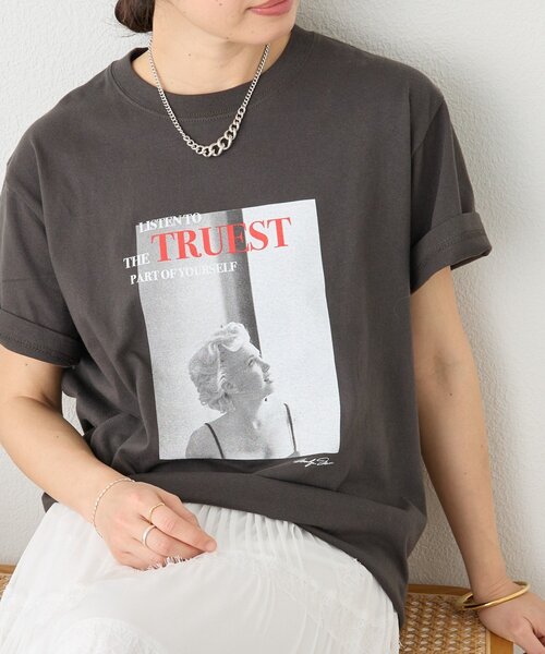 RIVE DROITE（リヴドロワ） tシャツ 「目を惹く大人のフォトTee