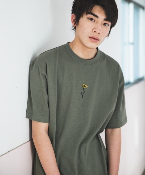 rehacer（レアセル） tシャツ rehcaer : Belief Flower on Wide Body