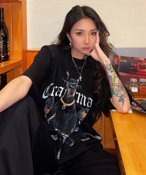 MGV（エムジーヴィー） tシャツ ドーベルマンプリントTシャツ