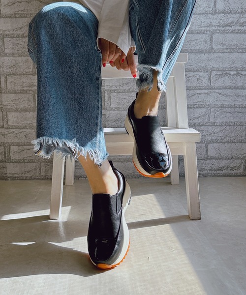 未使用★25新作 Noubel Voug Relax.厚底スリッポンスニーカー 美品☆25春夏新作 Noubel Voug Relax.厚底スリッポンスニーカー