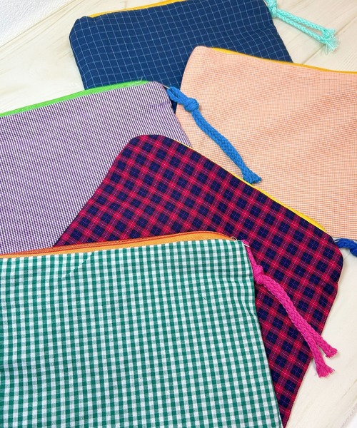 DiamondHearts（ダイヤモンドハーツ） ポーチ チェック柄カラーポーチ