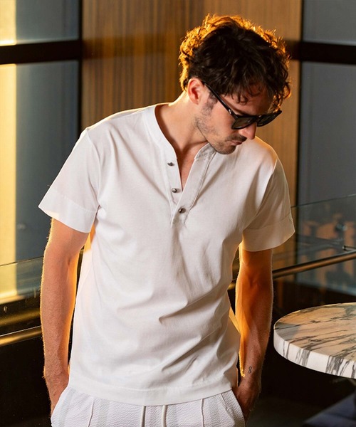 [1PIU1UGUALE3 RELAX ] короткий рукав футболка M белый мужской 