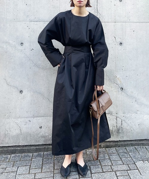 「MAISON BREEZE」 長袖ワンピース FREE ベージュ レディース_画像2