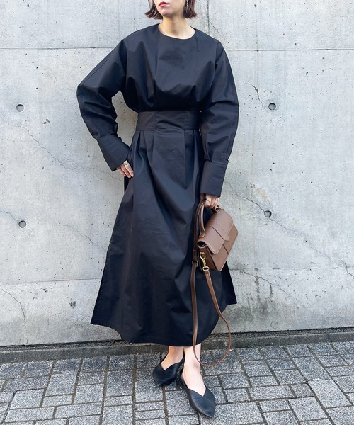 「MAISON BREEZE」 長袖ワンピース FREE ベージュ レディース_画像3