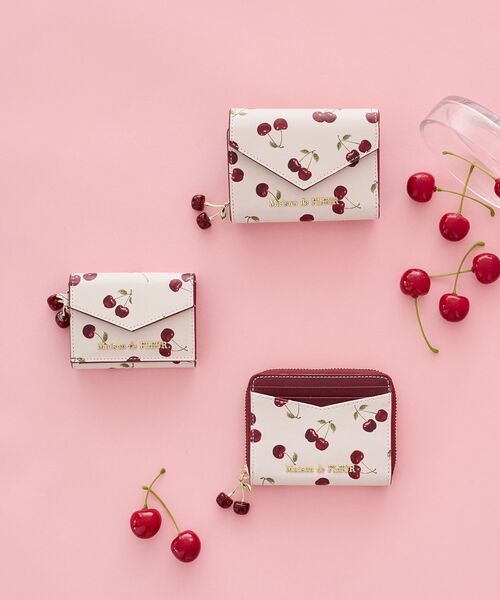 Maison de FLEUR（メゾンドフルール） 財布 リーフ付きチェリープチ