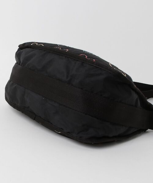 新品　LeSportsac ショルダーバッグ ブラック LeSportsac（レスポートサック） ショルダーバッグ - ブラック