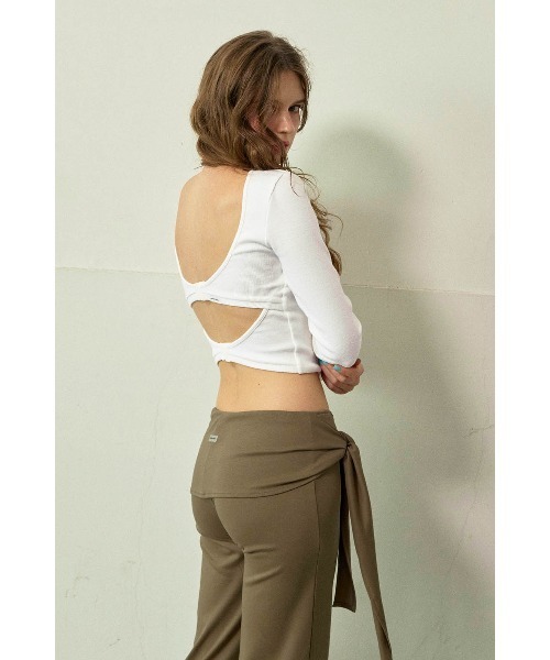 アリシアスタン　バックアジャスタートップス　パット付きクロップドトップス　ヨガ ALEXIA STAM（アリシアスタン） tシャツ Back Adjuster Long Sleeve