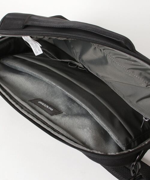 incase（インケース） ビジネスバッグ INCO100736-BLK Incase A R C