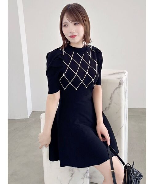 dazzlin（ダズリン）の「ビジューカラー半袖ニットワンピース