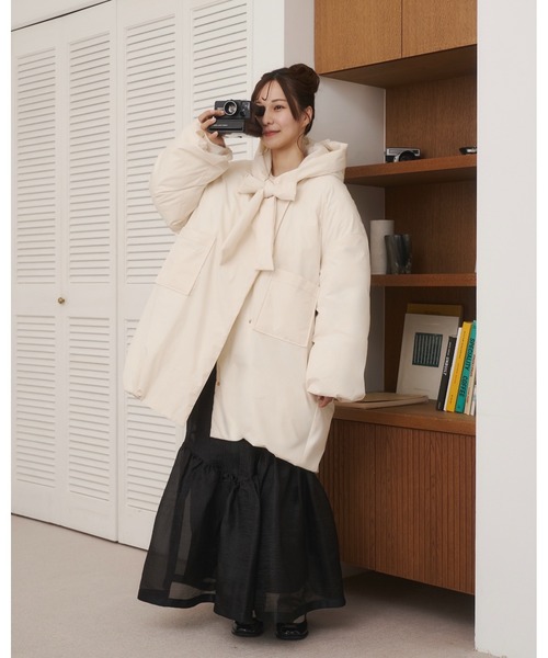 moi tytto2025新作取り外しフード付き中綿ダウンコート新品タグ付き moi tytto（モイテュット） ブルゾン アウター 取り外しフード付き中綿