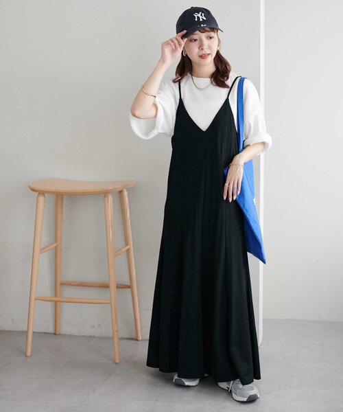 「DISCOAT」 半袖Tシャツ MEDIUM ピンクベージュ レディース