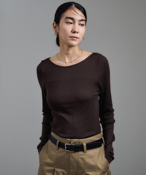 tシャツ Hug Silkラウンドネックプルオーバー 2 レディース
