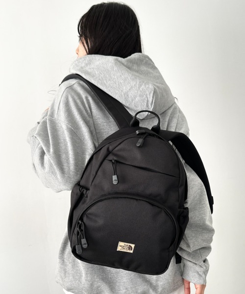 THE NORTH FACE リュックサック、デイパック（色：ブラウン系