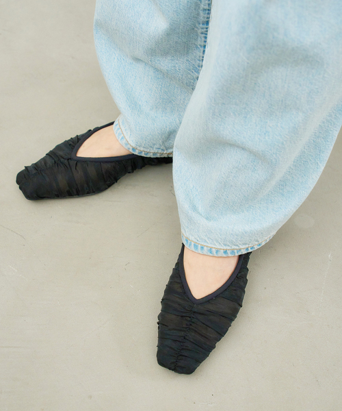 FLAT（フラット） シューズ スクエアシアーギャザーフラット