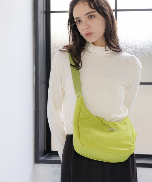 【超希少】✨☘️フェラガモ☘️✨かごバッグ✨ショルダーバッグ✨ハーフムーン✨ quaranciel: ハーフムーン 3way チェーン ミニ ショルダー バッグ