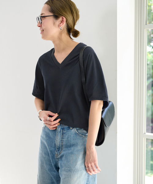 【新品タグ付き】FRAMeWORK ツイスト天竺VネックT FRAMeWORK tシャツ Tシャツ ツイスト天竺VネックT レディース
