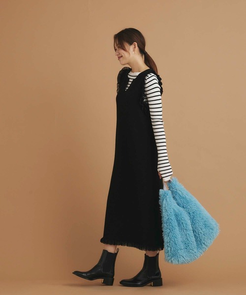 スーパービューティー♡ 秋冬襟ぐりフリルデザインニットワンピース スーパービューティー♡ 秋冬襟ぐりフリルデザインニットワンピース