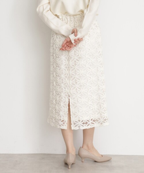 ✨美品✨FOXEY White  刺繍レース スカート 38 日本製 THE SHOP TK スカート 入園式 卒園式 「ONOFF活躍／セレモニー」刺繍