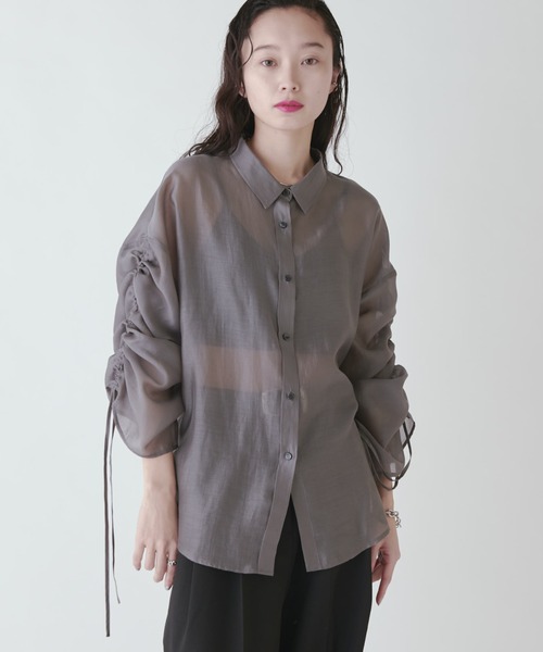 Lui's シアーギャザースリーブシャツ　サックスブルー　シアーシャツ　ルイス Lui's（ルイス）の「シアーギャザースリーブシャツ（シャツ
