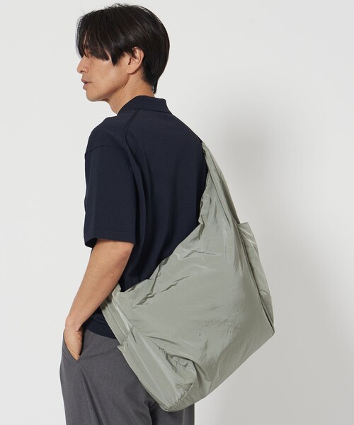BEAUTY&YOUTH UNITED ARROWS別注　ショルダーバッグ美品 BEAUTY&YOUTH UNITED ARROWS｜エンボス クロス ショルダーバッグ