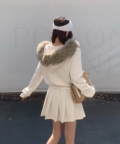 LACーVERT セットアップ ファーフーディーZIPパーカー＋プリーツミニ