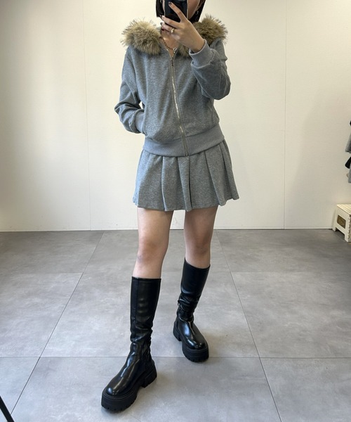 LACーVERT セットアップ ファーフーディーZIPパーカー＋プリーツミニ