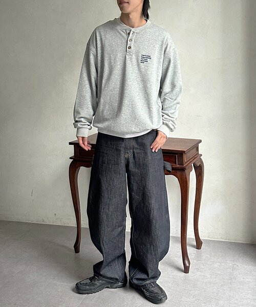 CPCM（シーピーシーエム） ヘンリーネック tシャツ 古着ライク胸刺繍