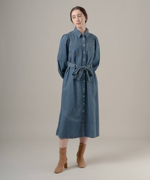 デニムシャツワンピース ライトブルー　リーバイス Levi's（リーバイス） シャツワンピース ロングスリーブ マキシドレス