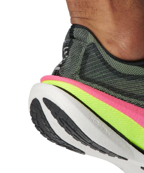 UNDER ARMOUR（アンダーアーマー） スニーカー UAベロシティ エリート3