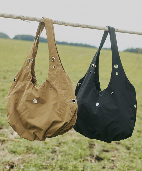 新品未使用 MARY QUANT 大容量バック MARY QUANT（マリークヮント） トートバッグ ONE SIZE ブラック