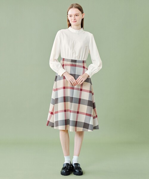 BLUELABEL CRESTBRDGE ワンピース コンパクトポンチカラーネックドレス（ドレス）｜BLUE LABEL
