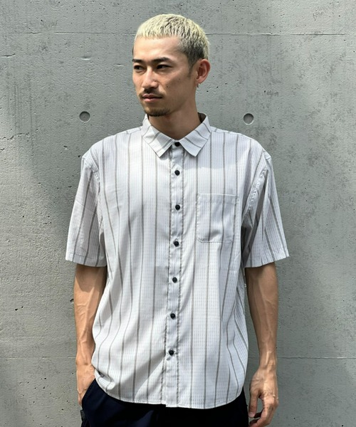 ROARK ロアーク　半袖シャツ　XL ROARK REVIVAL ロアーク メンズ 半袖 シャツ 総柄 EMU GONZO