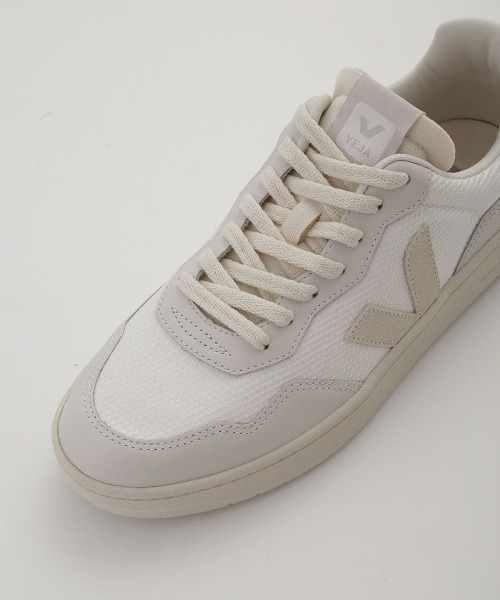 VEJA V-90 スニーカー 38 ヴェジャ　ホワイトスニーカー　ベージュ VEJA（ヴェジャ） スニーカー 「VEJA」V-90 レディース : ZOZOTOWN