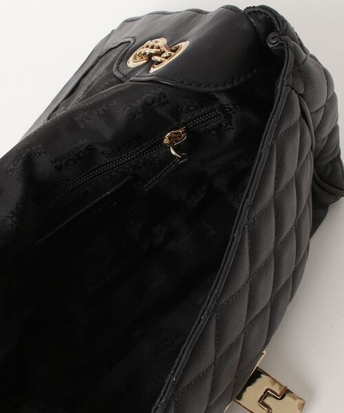 MICHAEL KORS（マイケルコース） キルティングショルダーバッグ