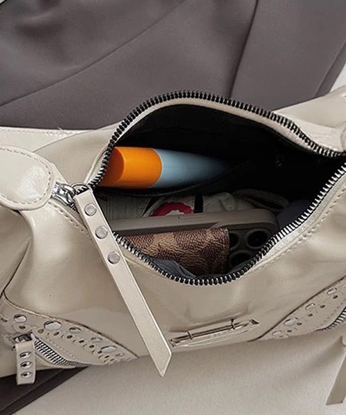 pumpkin port ショルダーバッグ バッグ スタッズ付 フリルデザイン