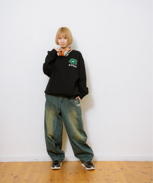 kaoyorinakami トレーナー スウェット KYRN big flower sweat / KYRN