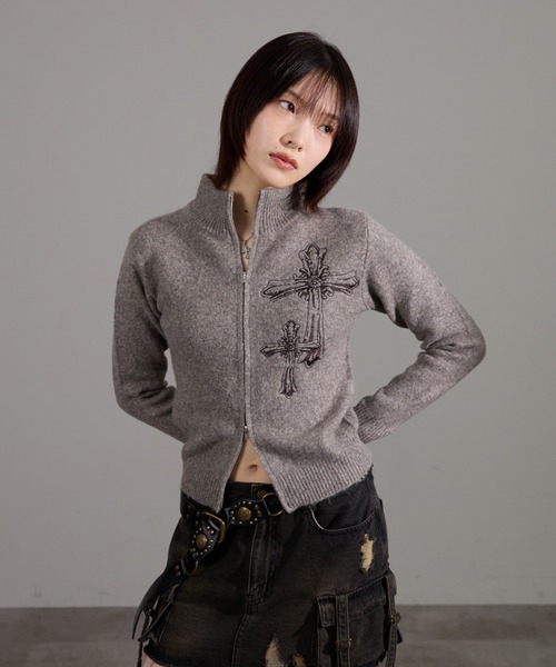 【美品】クレージュ　ニット　セーター　タートルネック　胸元ロゴ　刺繍　黒 1XL ファッション 【美品】クレージュ ニット セーター タートルネック