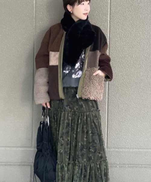 「Vincent Pradier」 マフラー FREE ベージュ レディース_画像3