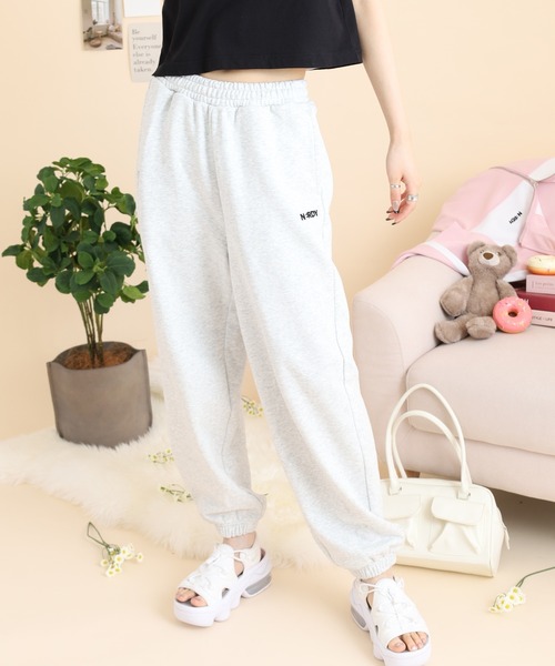 NERDY スウェットパンツ ジャージ ベレンクロゴジョガーパンツ