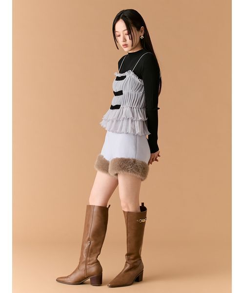 LILY BROWN（リリーブラウン） パンツ エコファ―ショートパンツ