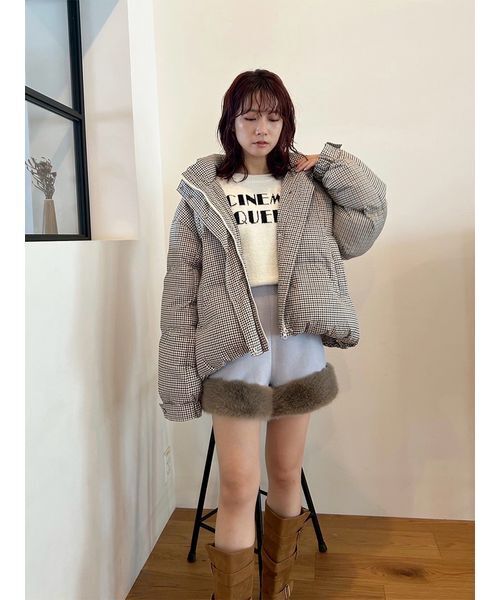 LILY BROWN（リリーブラウン） パンツ エコファ―ショートパンツ